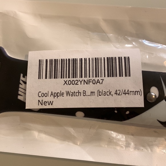 NEW - Nike cool Apple Watch band - 38/40 or 42/44 - Picture 6 of 8